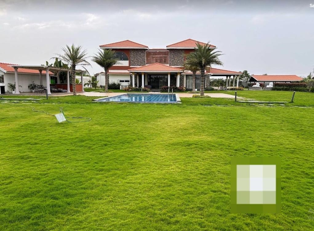 Redhomex Cove Castle Villa ハイデラバード エクステリア 写真