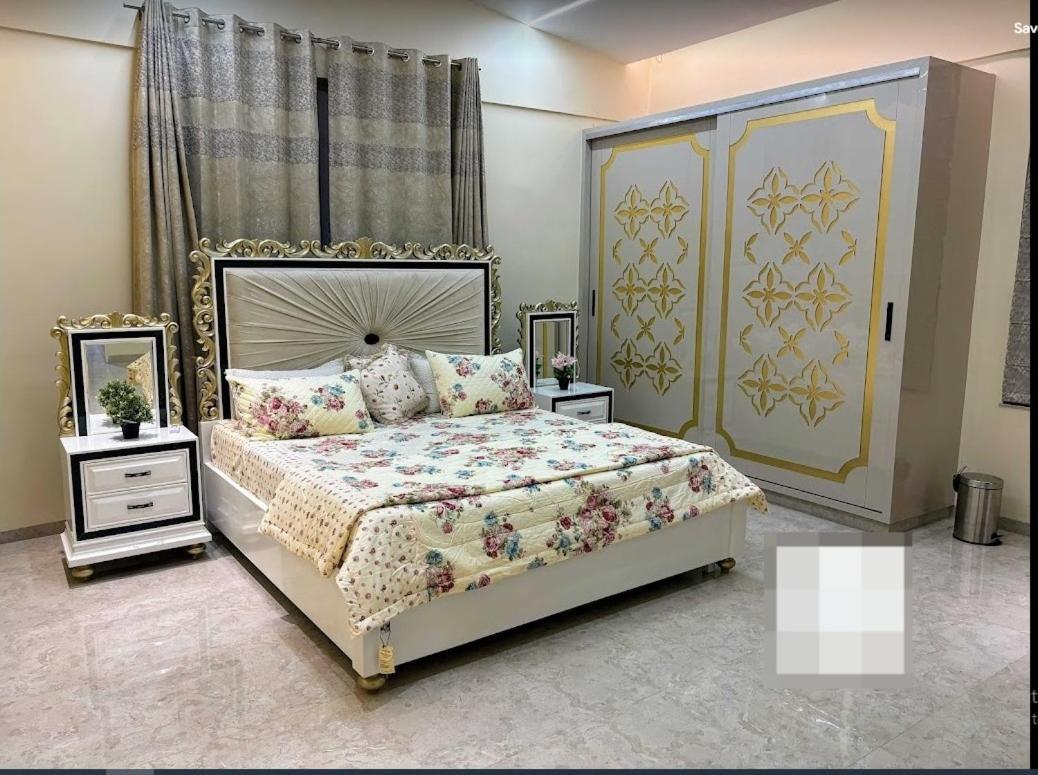 Redhomex Cove Castle Villa ハイデラバード エクステリア 写真