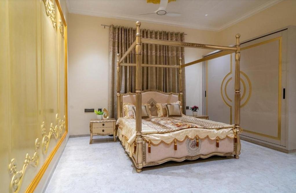 Redhomex Cove Castle Villa ハイデラバード エクステリア 写真