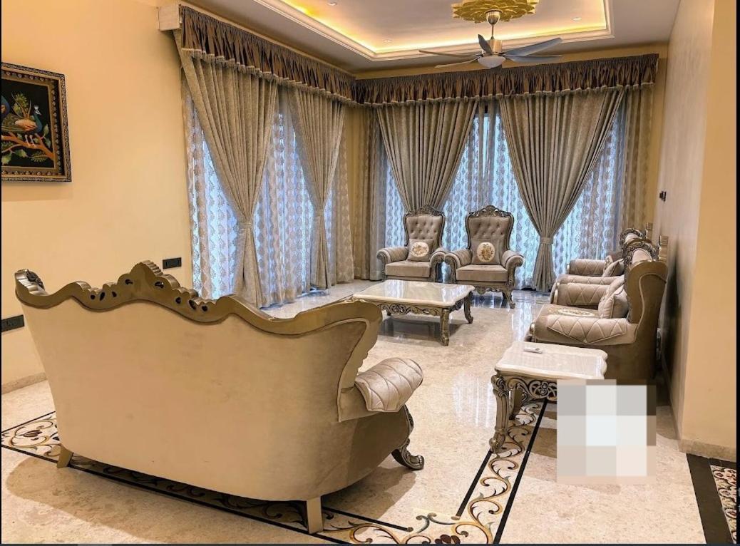 Redhomex Cove Castle Villa ハイデラバード エクステリア 写真